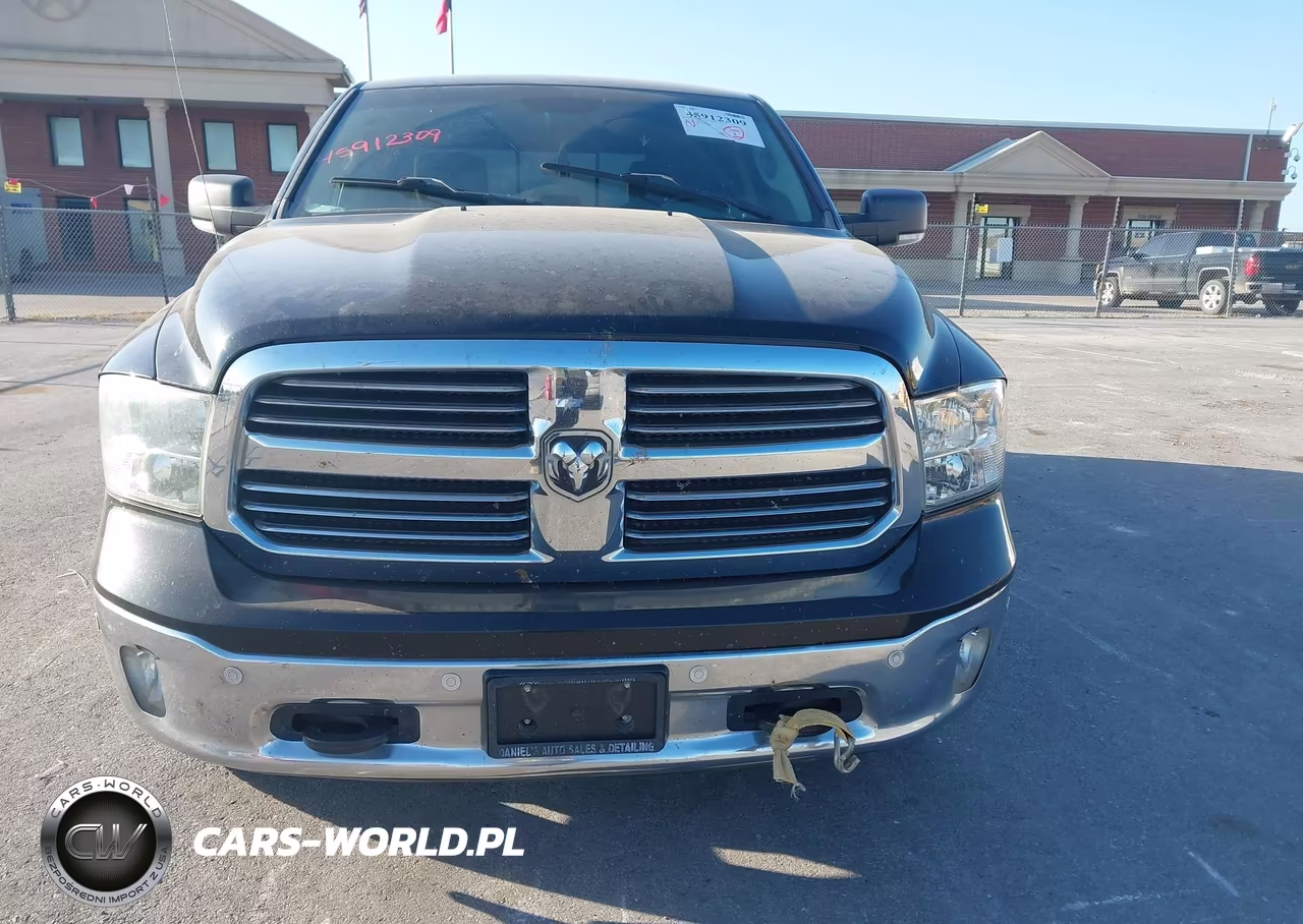 2015 Ram 1500 Lone Star VIN:1C6RR7LM8FS572135 - 6