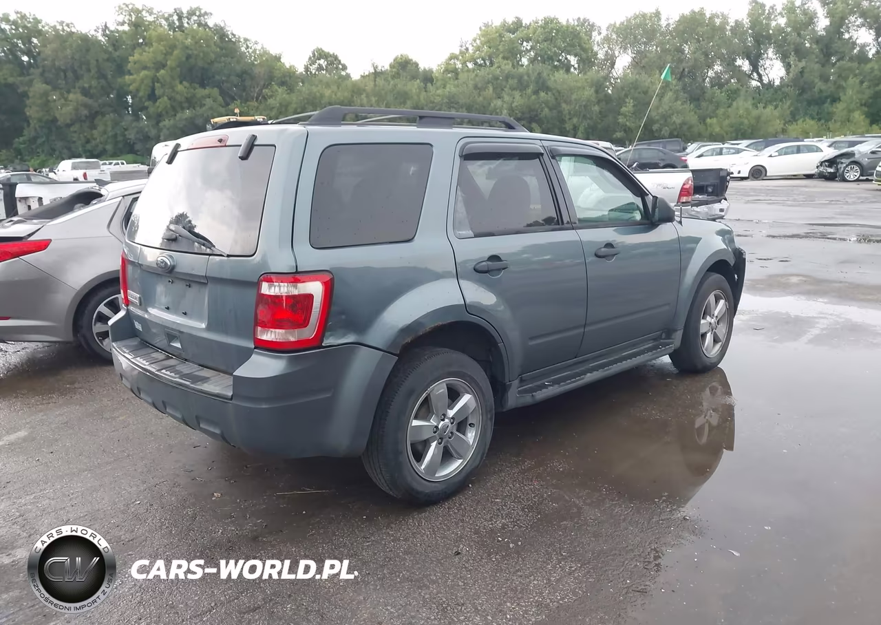 2012 Ford Escape Xlt VIN:1FMCU9D73CKC34893 - 4