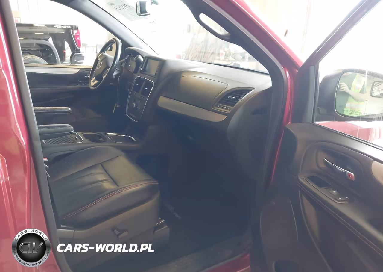 2015 Dodge Grand Caravan R-T VIN:2C4RDGEG0FR653873 - 5