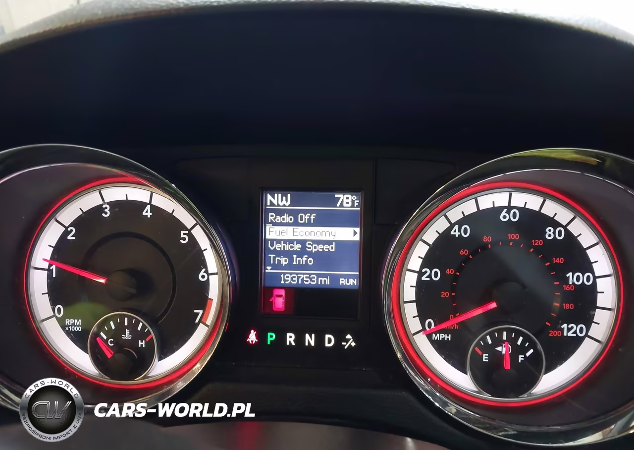 2015 Dodge Grand Caravan R-T VIN:2C4RDGEG0FR653873 - 7