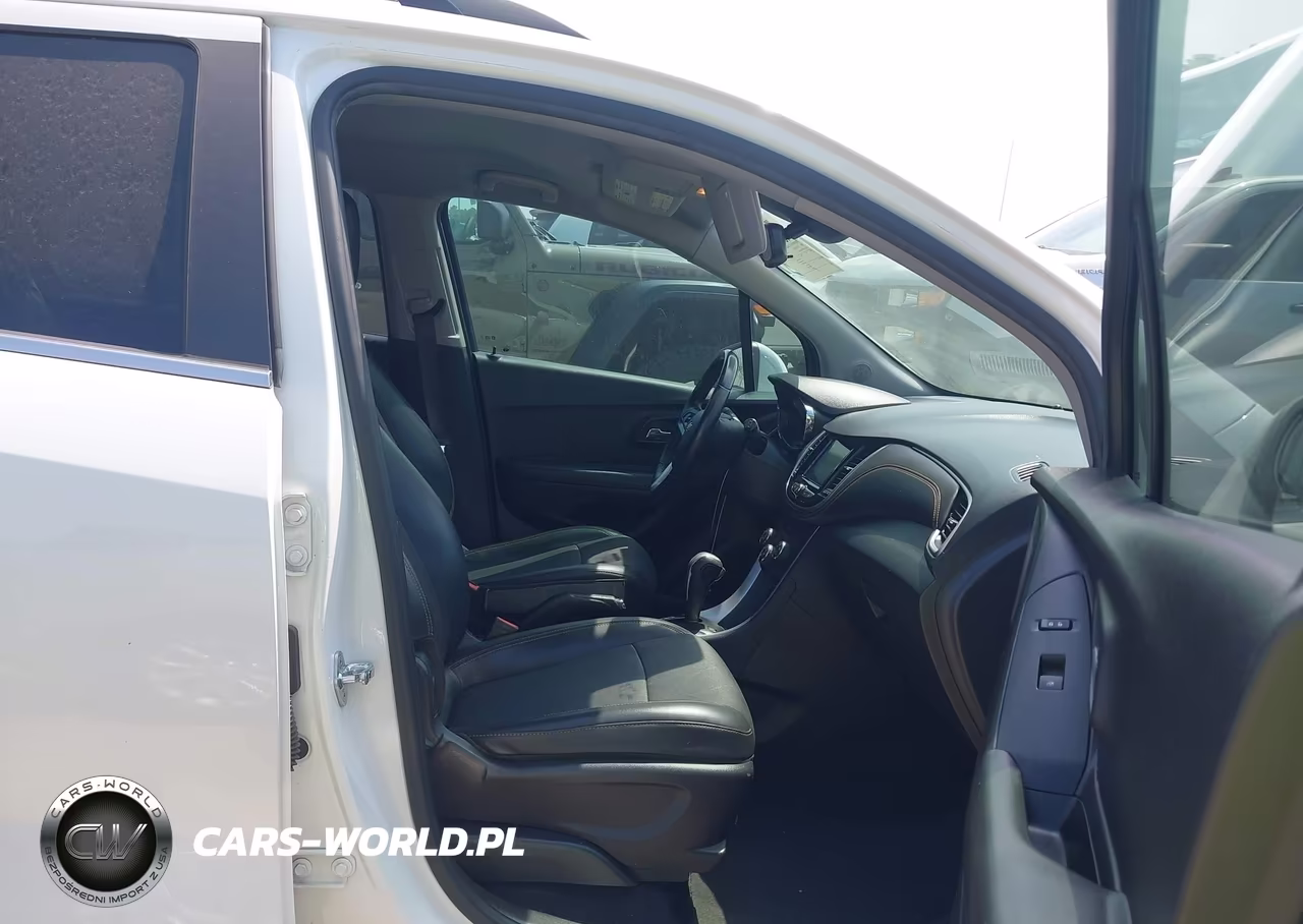2018 Chevrolet Trax Lt VIN:KL7CJLSB2JB676365 - 5