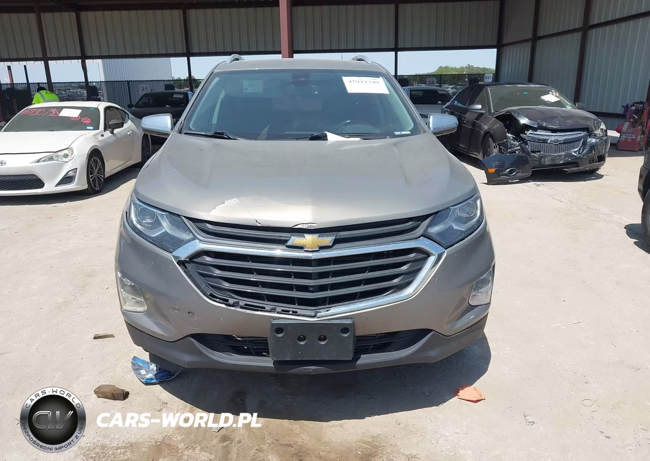 2018 Chevrolet Equinox Premier VIN:3GNAXVEV5JS638067 - 12