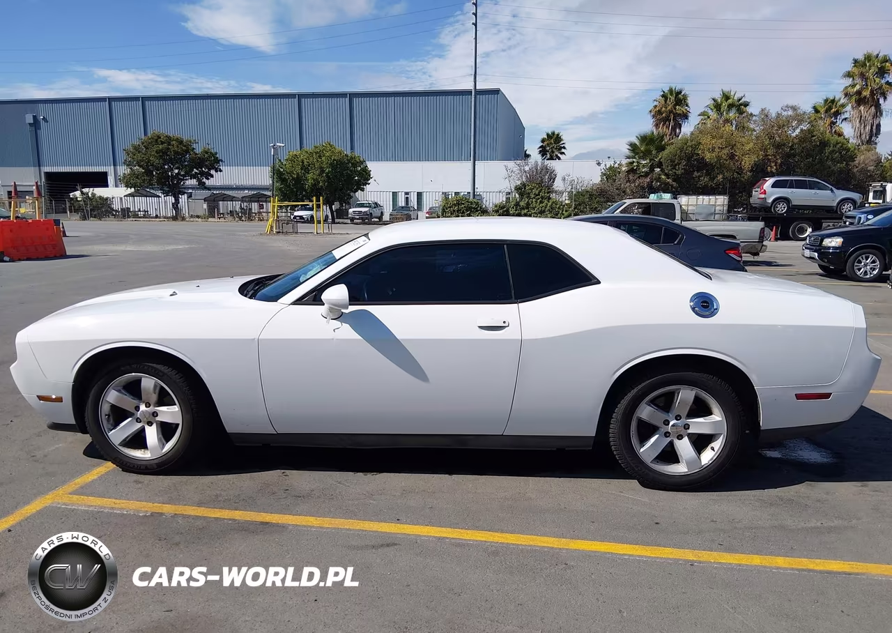 2012 Dodge Challenger Sxt VIN:2C3CDYAG0CH258745 - 14