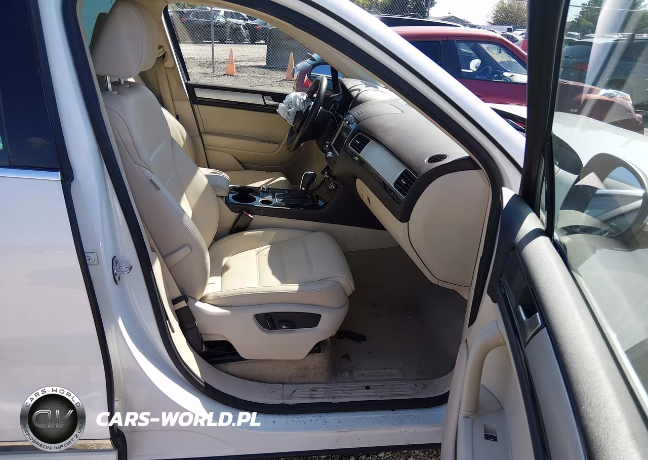 2012 Volkswagen Touareg Vr6 Sport VIN:WVGEF9BP1CD009897 - 5