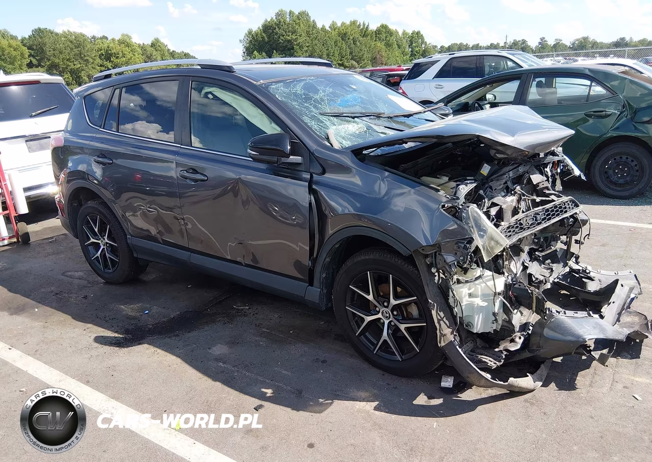 2016 Toyota Rav4 Se – zdjęcie 1 z 17