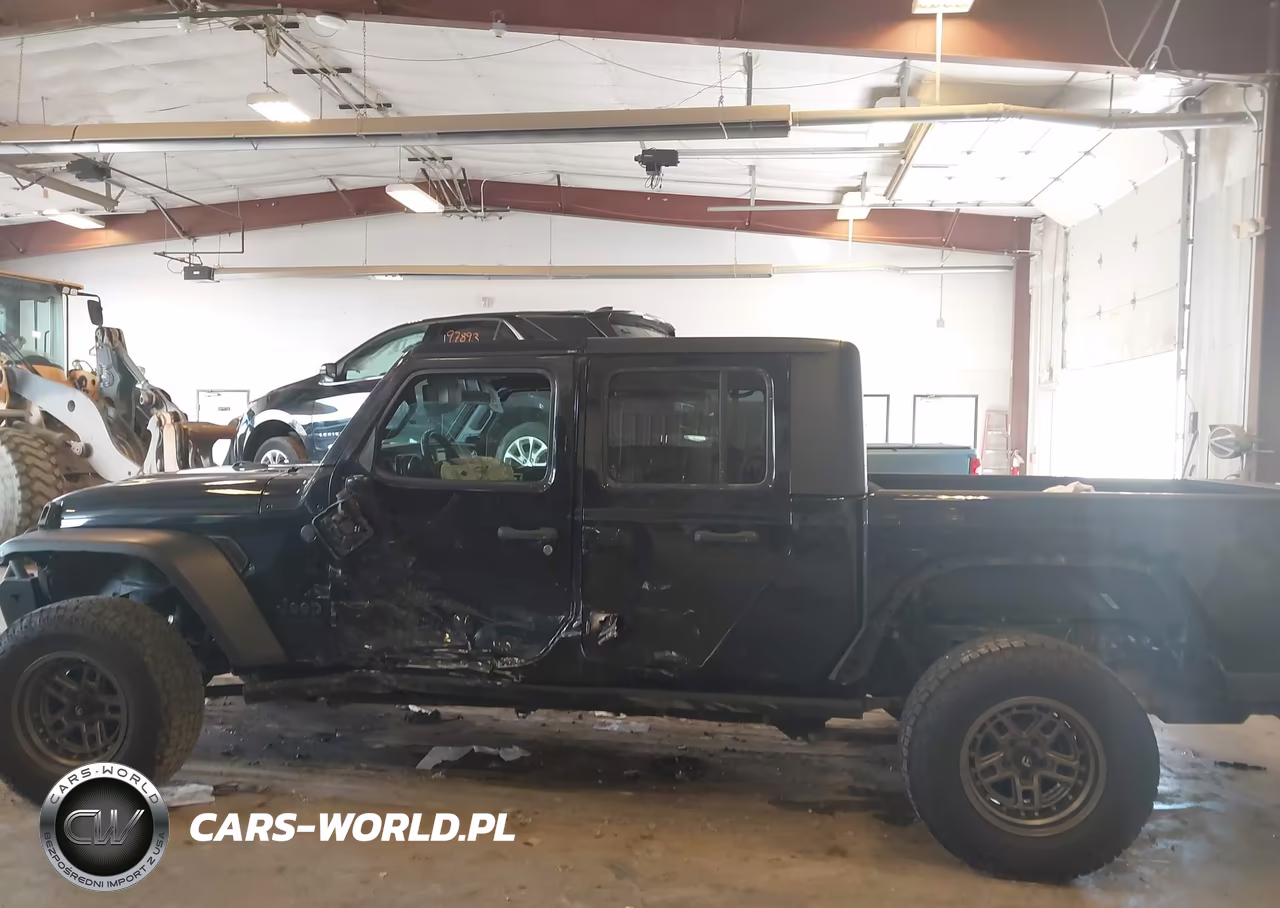 2020 Jeep Gladiator Sport S 4X4 VIN:1C6HJTAG7LL124418 - 14