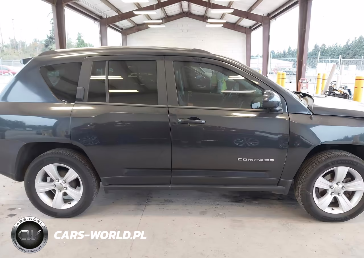 2014 Jeep Compass Latitude VIN:1C4NJCEB4ED660072 - 13
