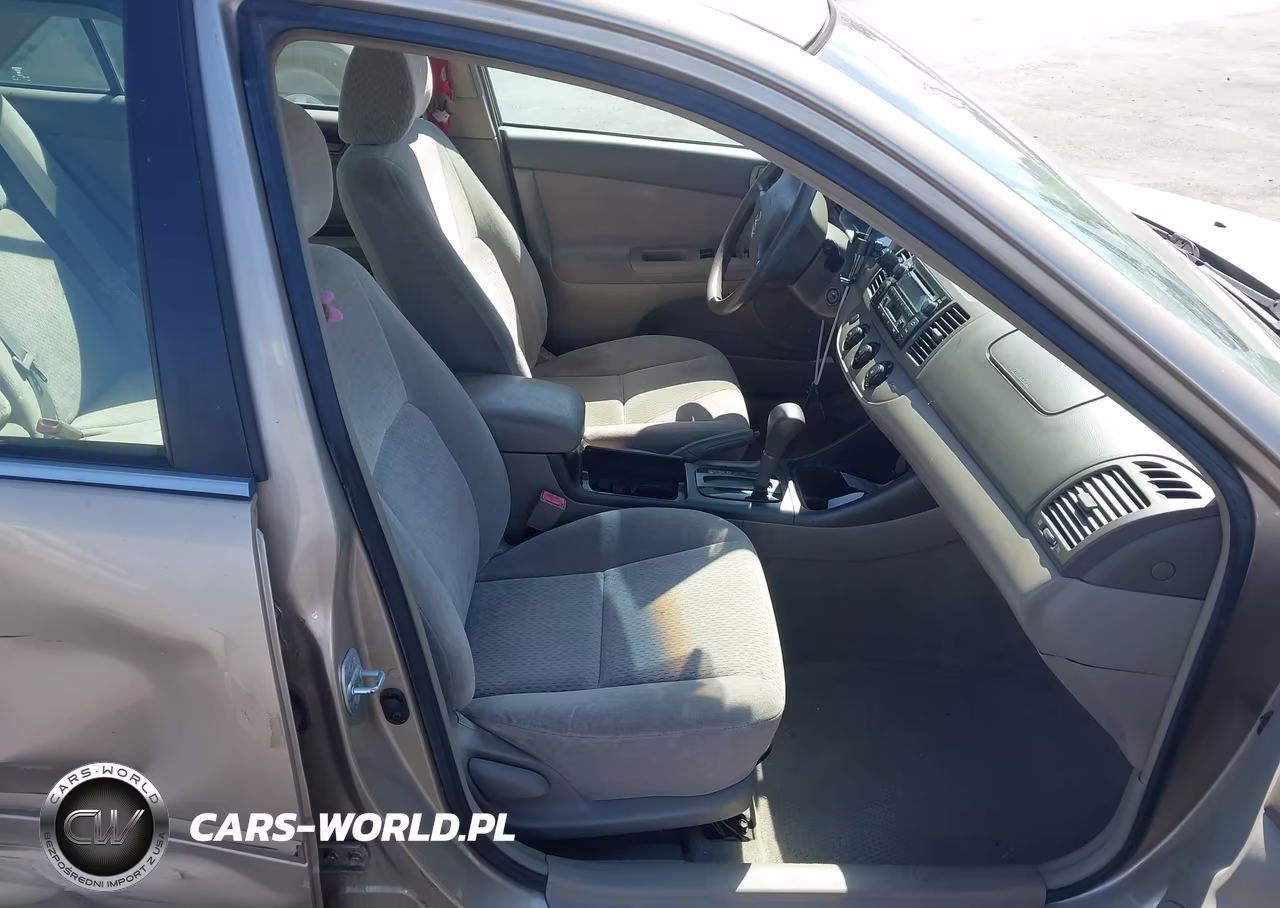 2002 Toyota Camry Le V6 VIN:4T1BF32K22U013878 - 5