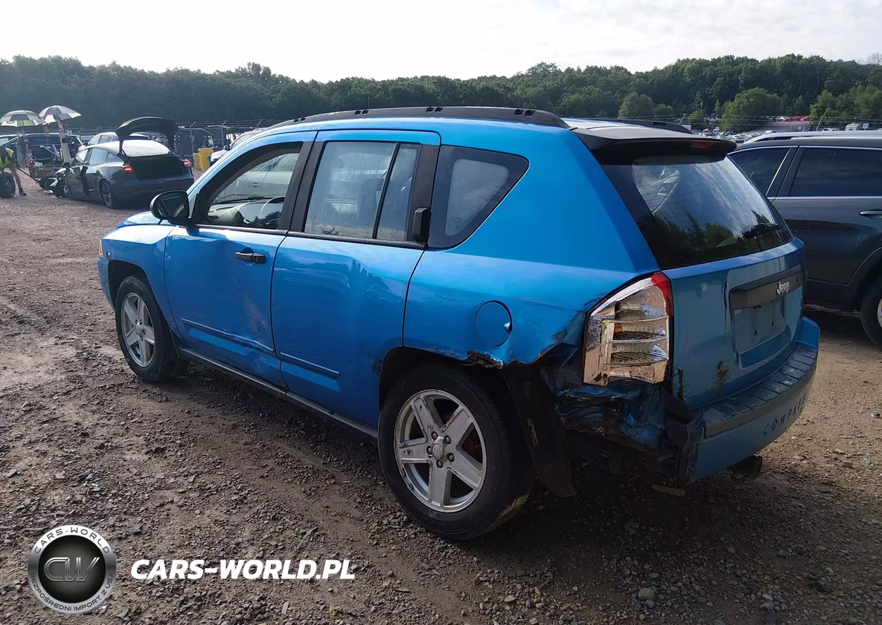2009 Jeep Compass Sport VIN:1J4FT47B49D102563 - 3