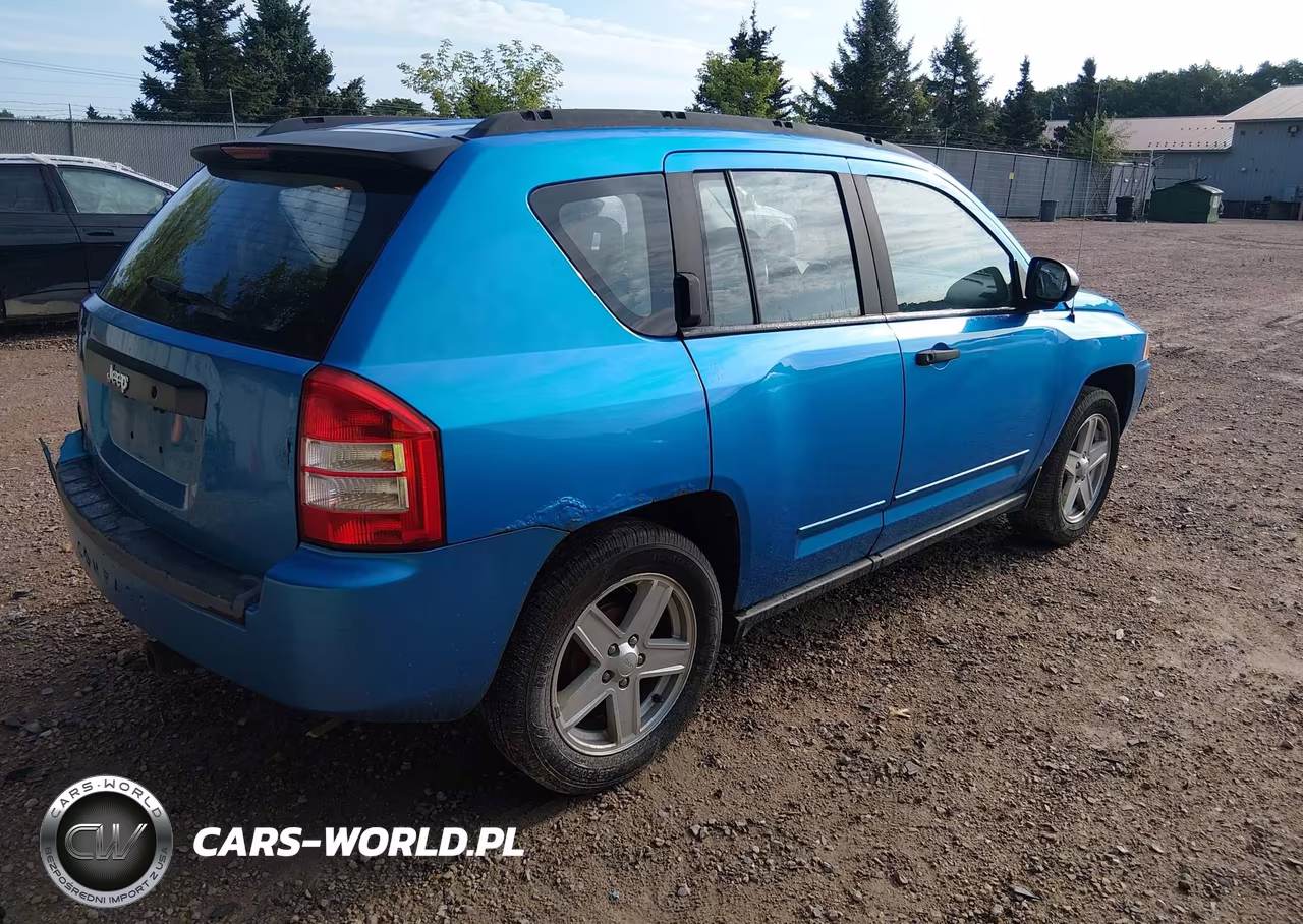 2009 Jeep Compass Sport VIN:1J4FT47B49D102563 - 4