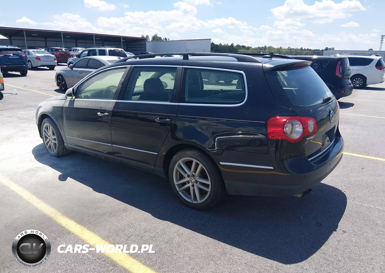 2008 Volkswagen Passat Lux VIN:WVWTK73C78E163880 - 3