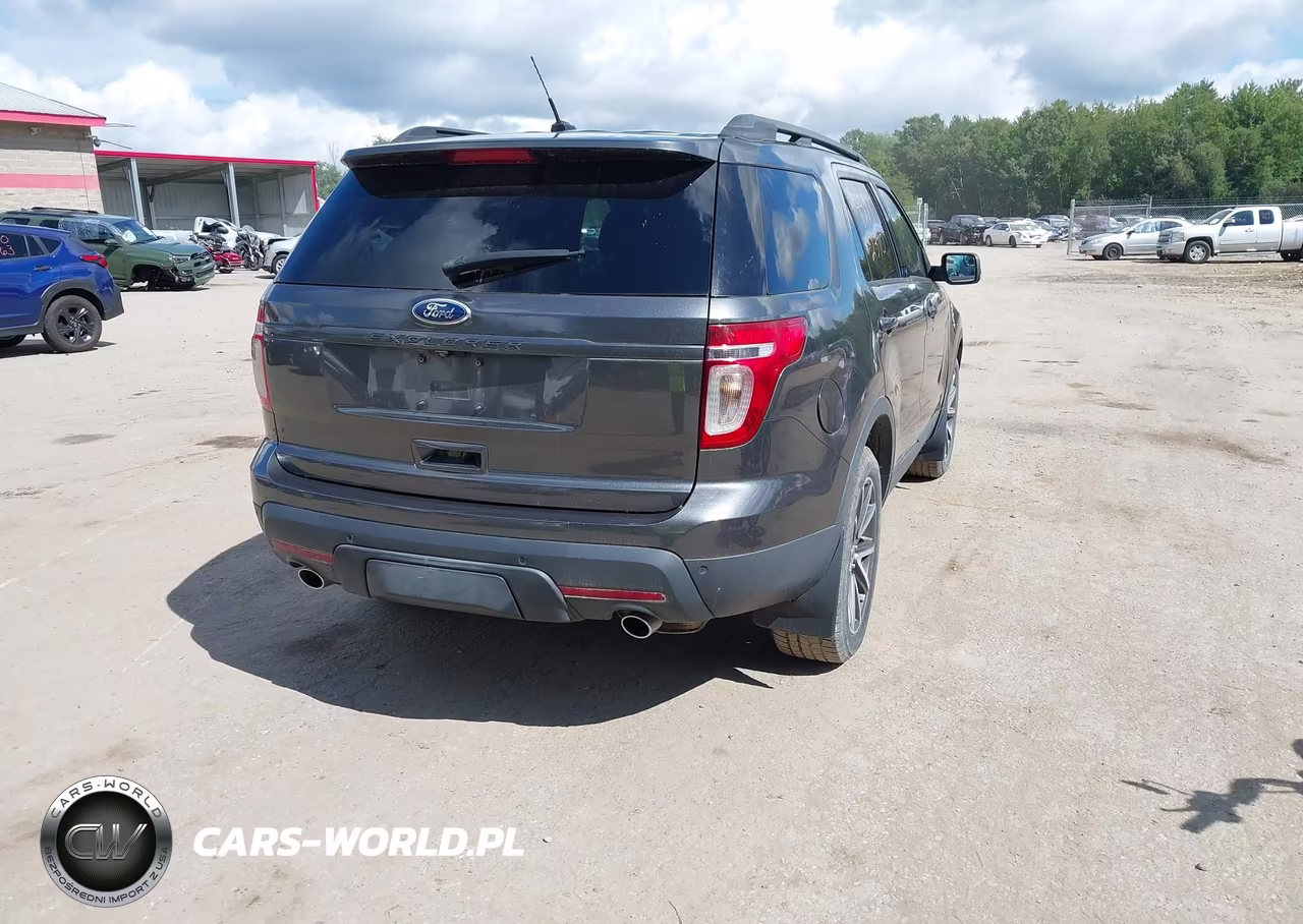 2015 Ford Explorer Xlt VIN:1FM5K8D85FGC11057 - 4