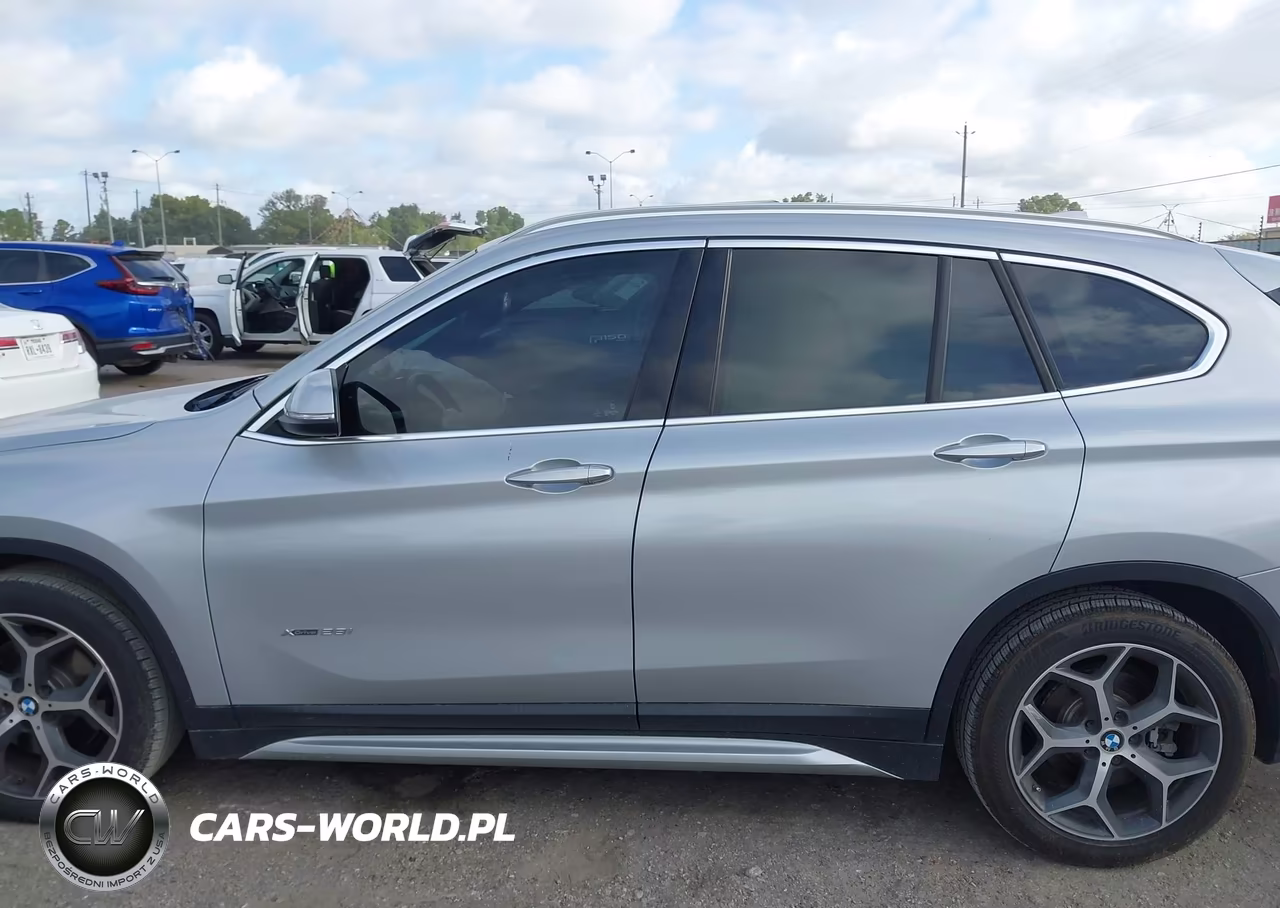 2016 BMW X1 xDrive28I VIN:WBXHT3C36G5F64885 - 14