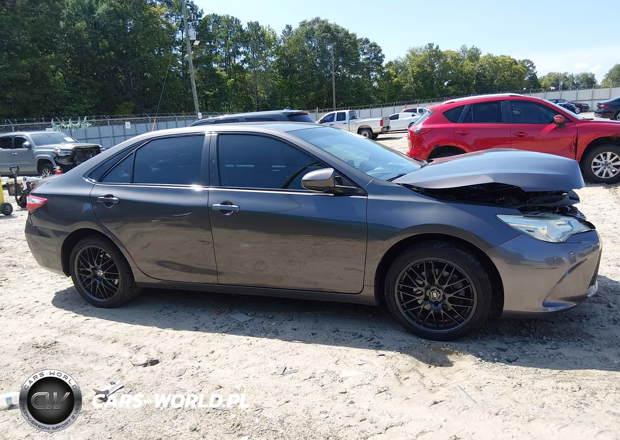 2017 Toyota Camry Se VIN:4T1BF1FK3HU716557 - 13