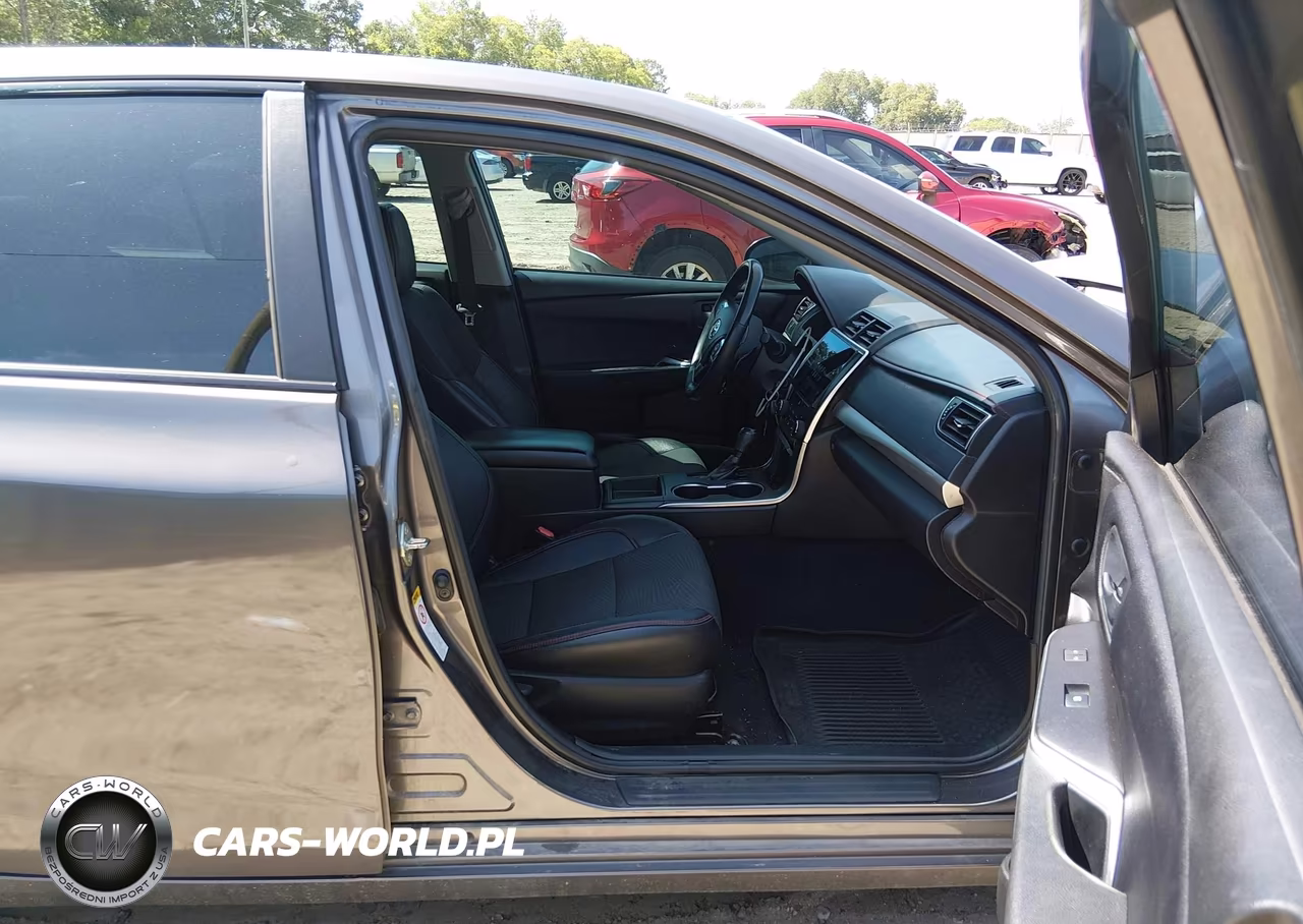 2017 Toyota Camry Se VIN:4T1BF1FK3HU716557 - 5