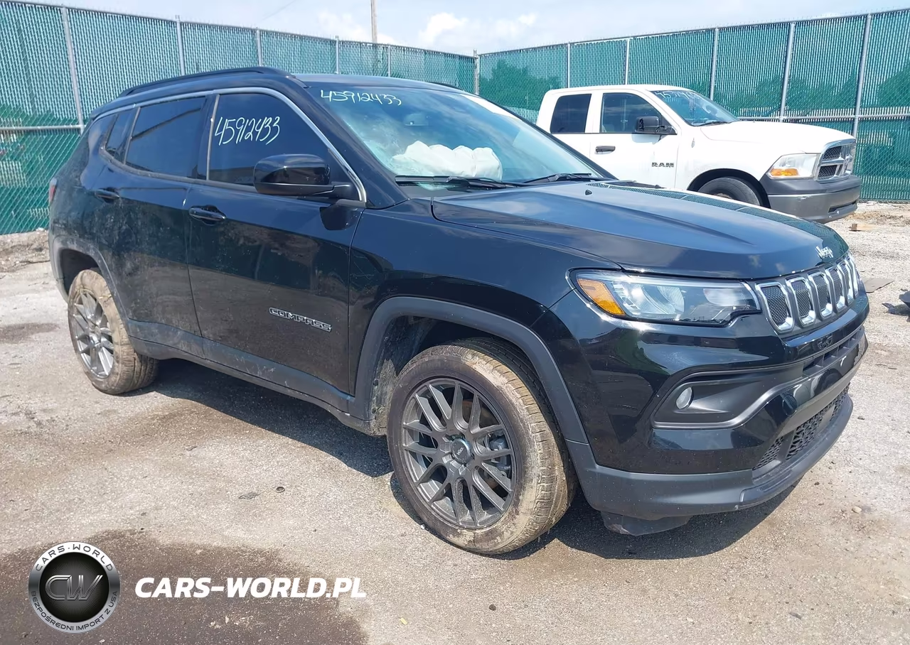 2022 Jeep Compass Latitude Lux 4X4