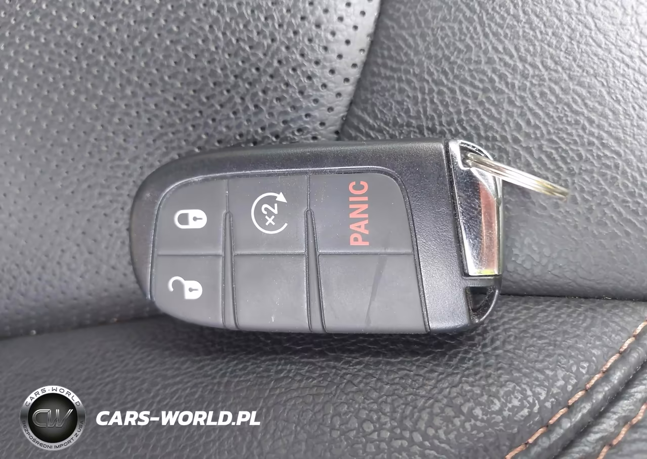 2022 Jeep Compass Latitude Lux 4X4 VIN:3C4NJDFB3NT206748 - 11