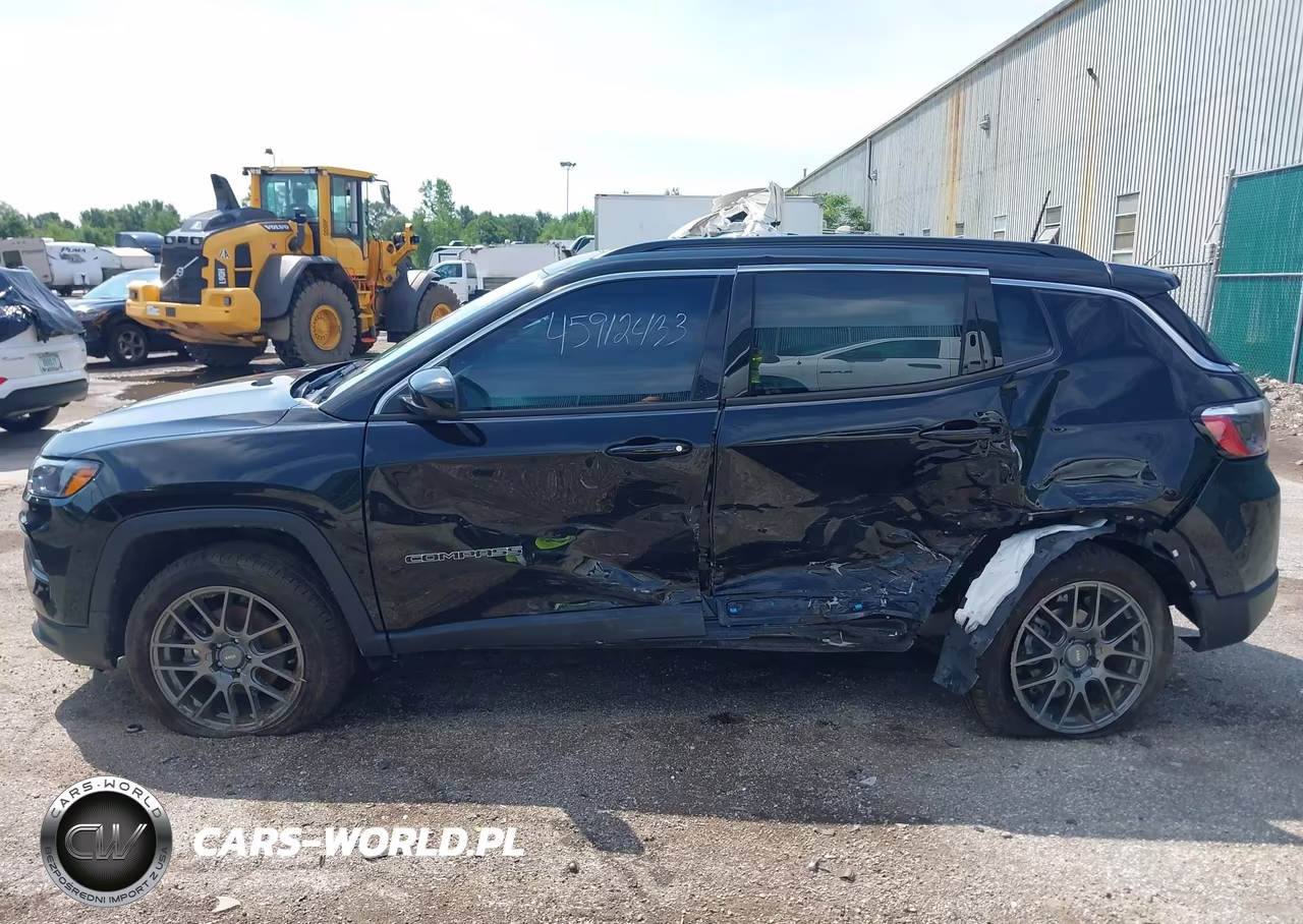 2022 Jeep Compass Latitude Lux 4X4 VIN:3C4NJDFB3NT206748 - 14