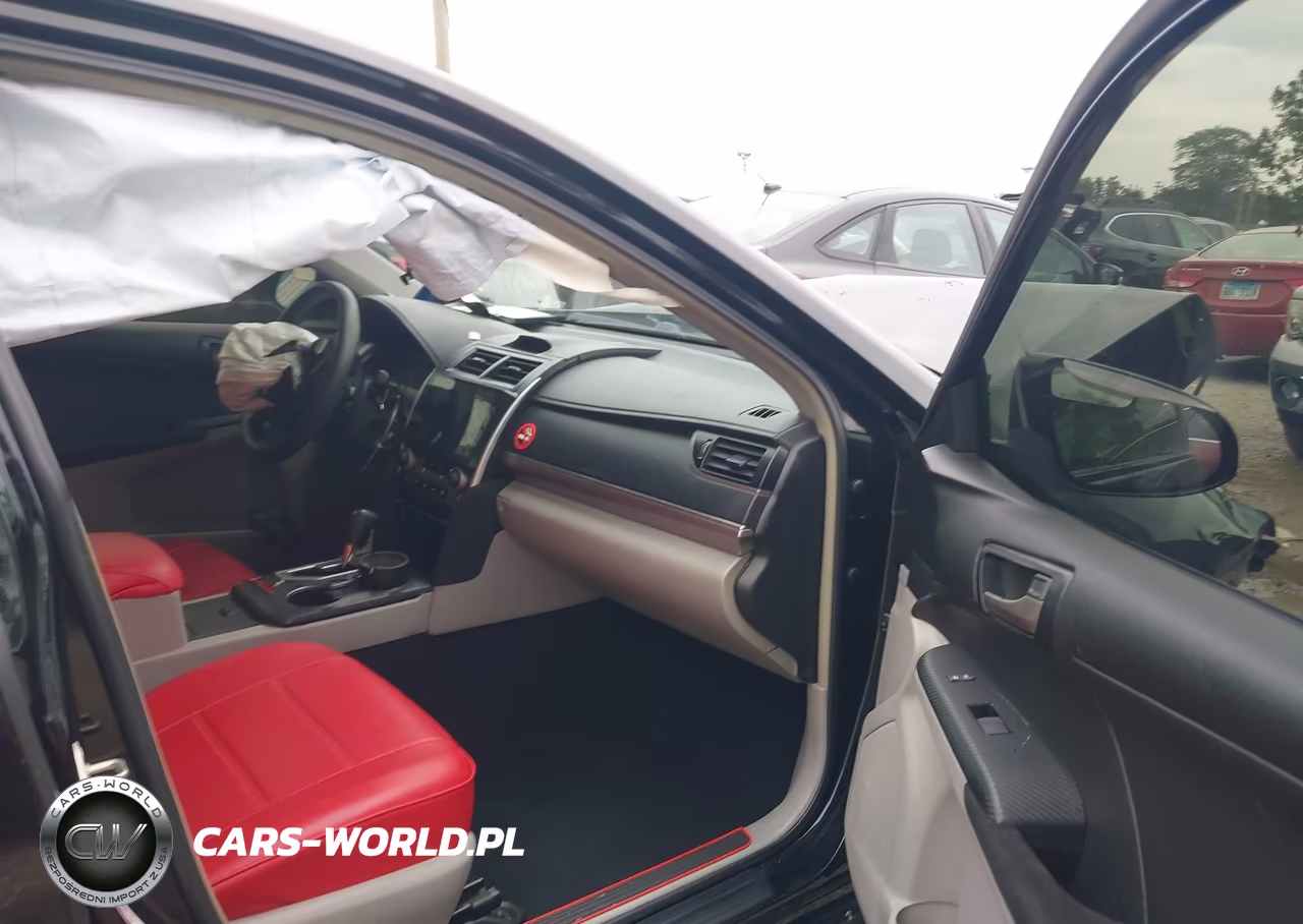 2014 Toyota Camry Le VIN:4T4BF1FKXER442324 - 5