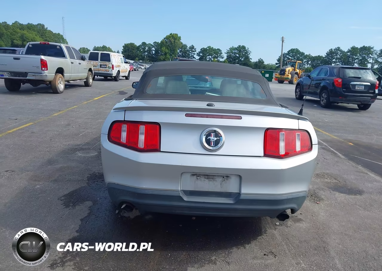 2012 Ford Mustang V6 Premium VIN:1ZVBP8EM7C5255604 - 16