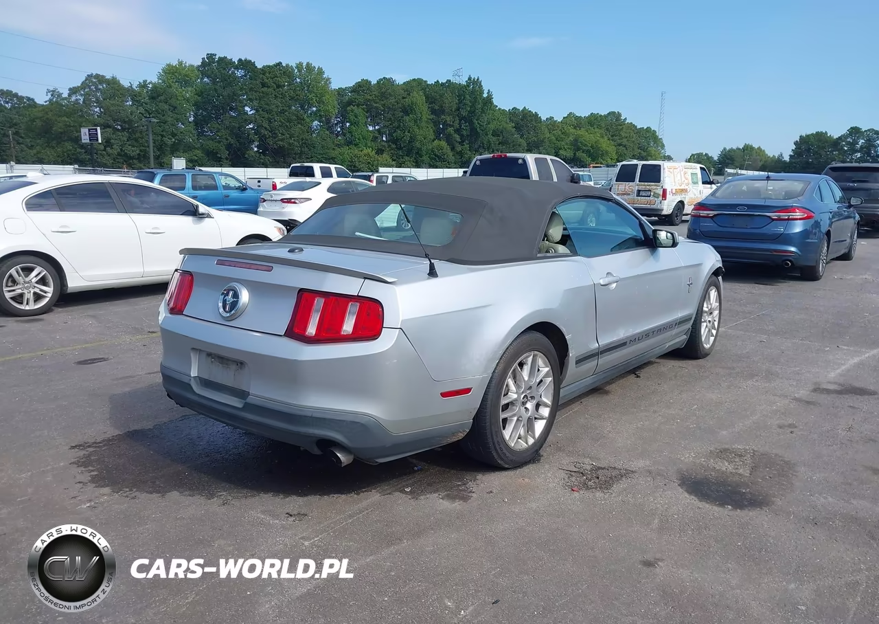 2012 Ford Mustang V6 Premium VIN:1ZVBP8EM7C5255604 - 4