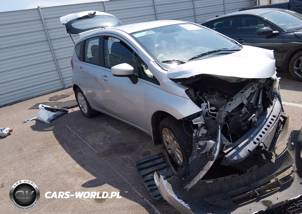 2016 Nissan Versa Note S Plus – zdjęcie 1 z 11