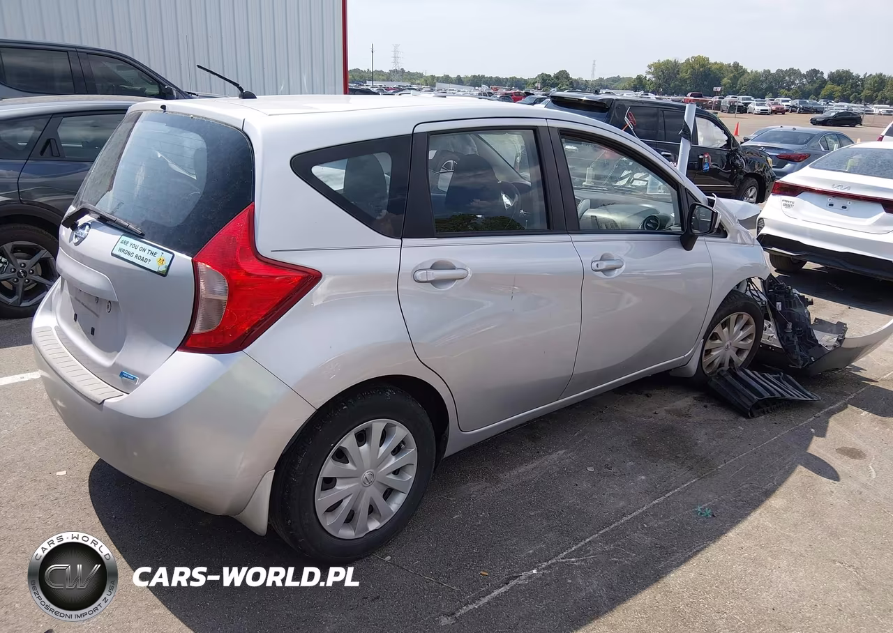 2016 Nissan Versa Note S Plus VIN:3N1CE2CP7GL393160 - 4