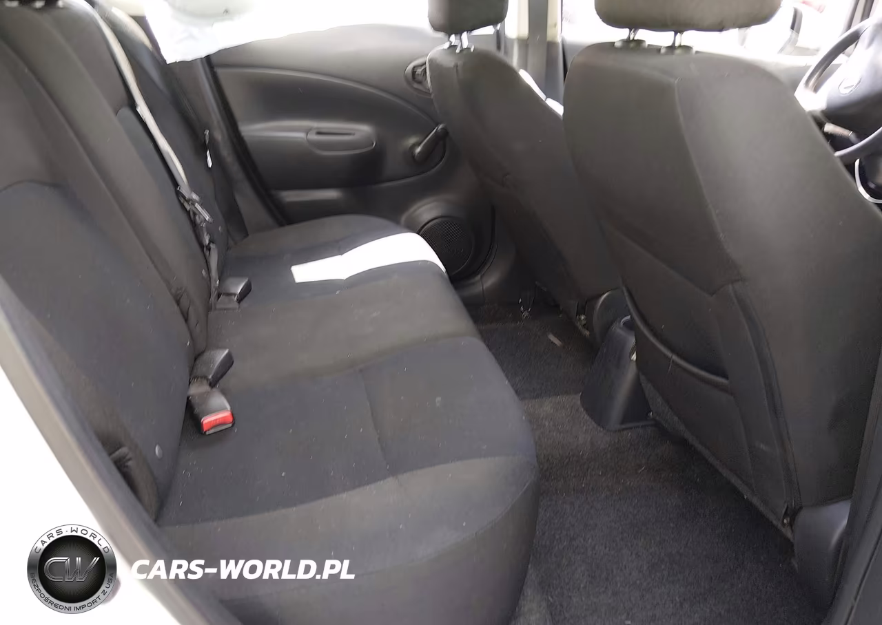 2016 Nissan Versa Note S Plus VIN:3N1CE2CP7GL393160 - 8