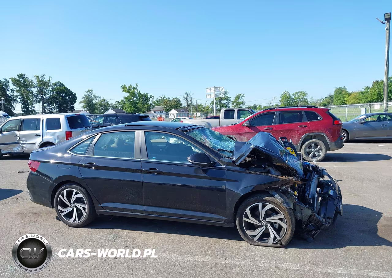2025 Volkswagen Jetta 1.5T Sel VIN:3VWGX7BU3SM026799 - 13