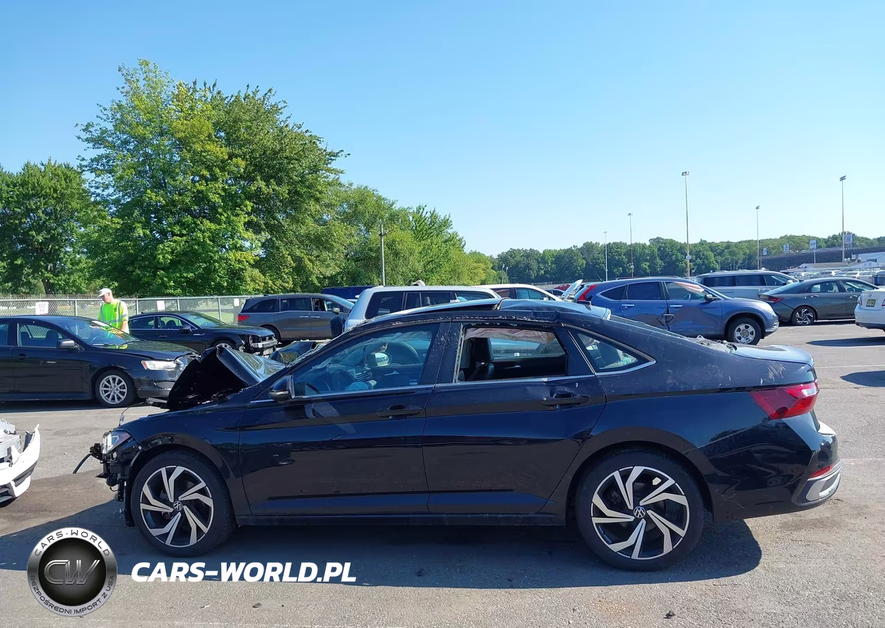 2025 Volkswagen Jetta 1.5T Sel VIN:3VWGX7BU3SM026799 - 14