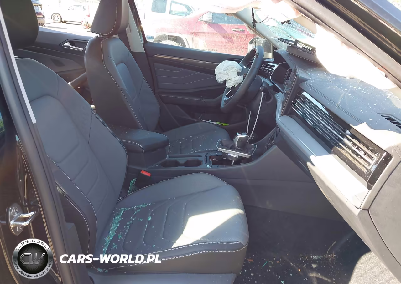 2025 Volkswagen Jetta 1.5T Sel VIN:3VWGX7BU3SM026799 - 5
