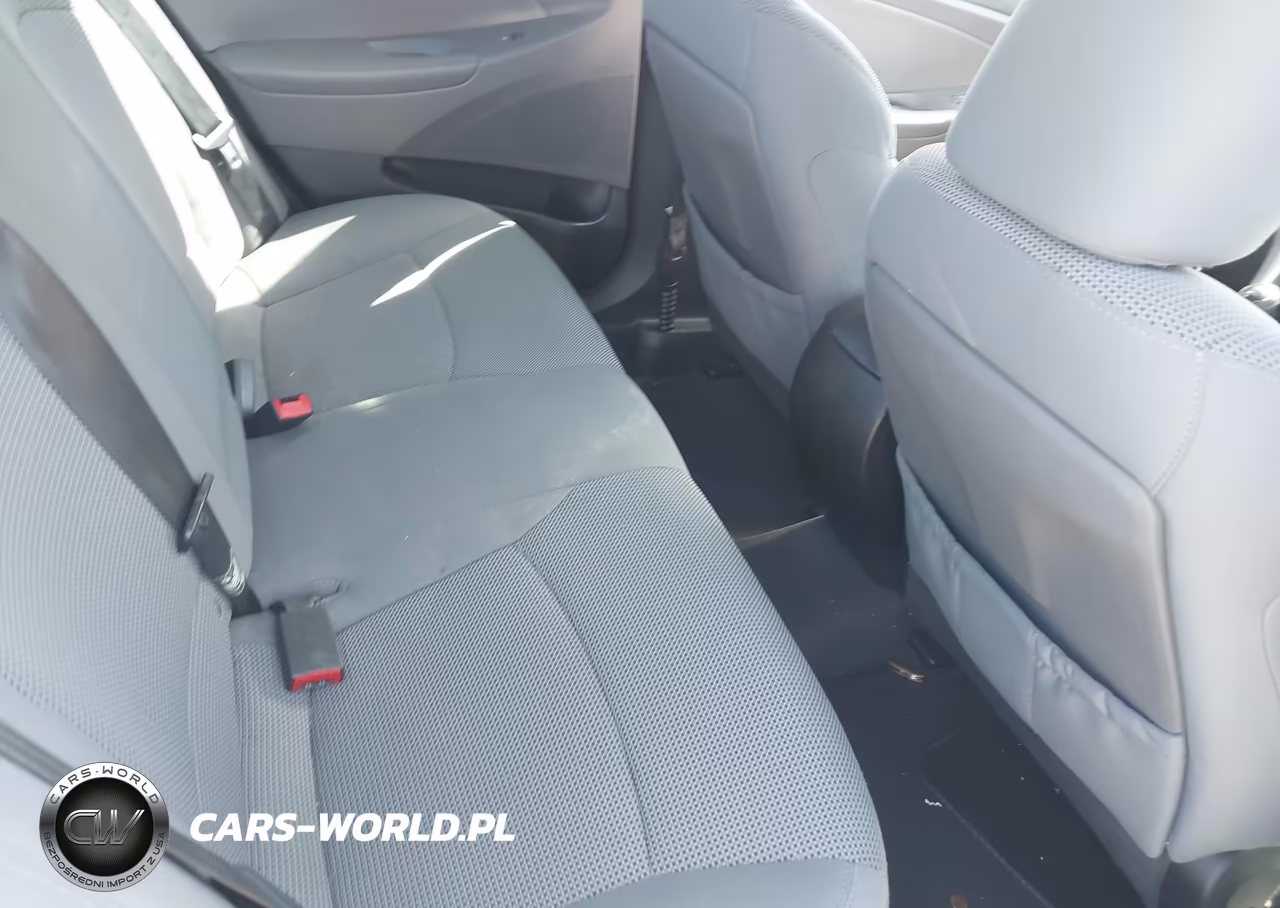 2014 Hyundai Sonata Gls VIN:5NPEB4AC7EH820957 - 8