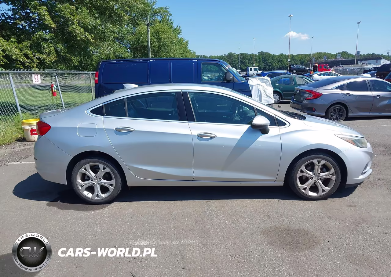 2017 Chevrolet Cruze Premier Auto VIN:1G1BF5SM3H7238991 - 13