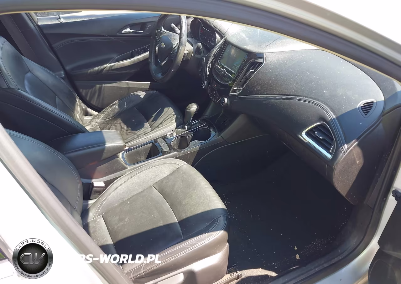 2017 Chevrolet Cruze Premier Auto VIN:1G1BF5SM3H7238991 - 5