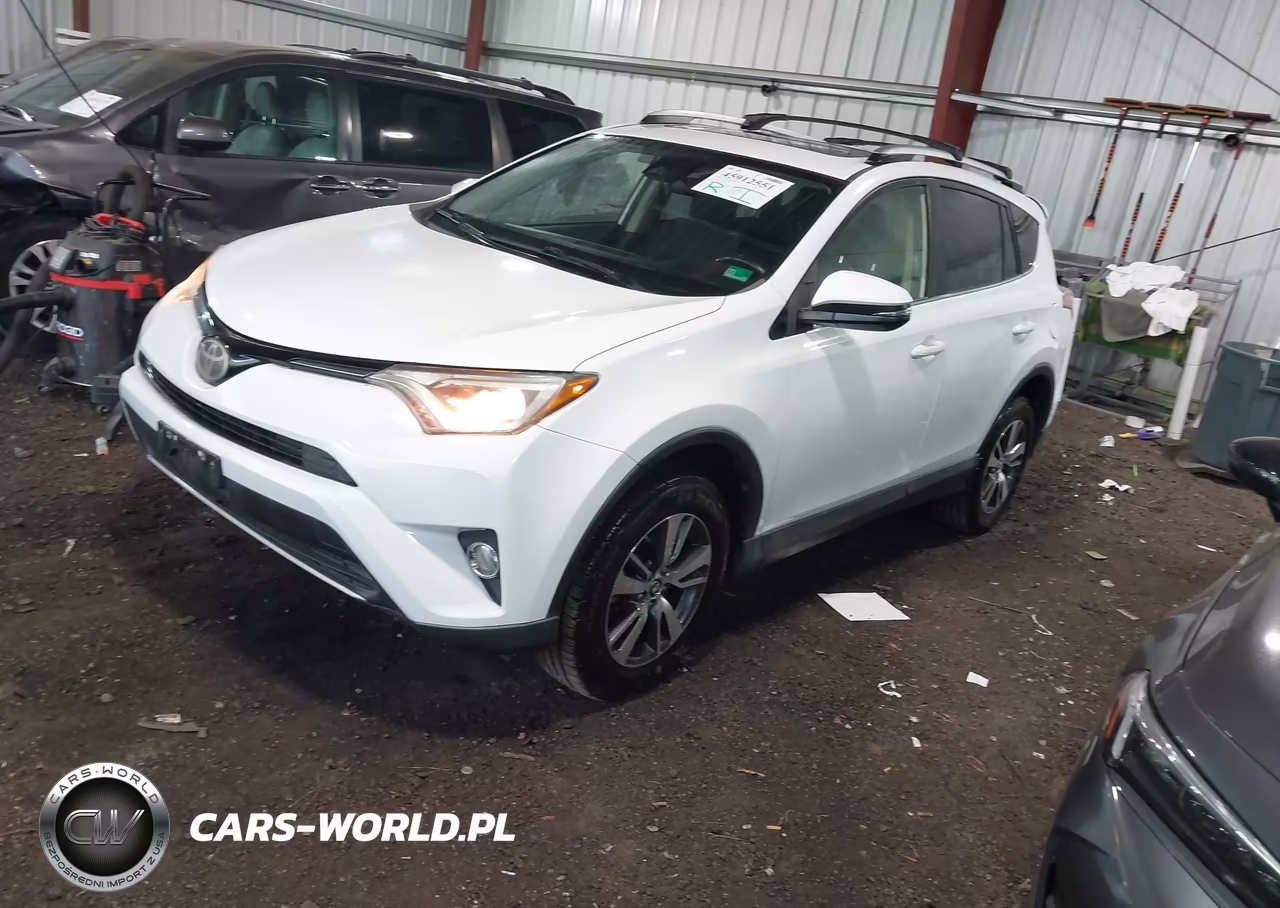 2018 Toyota Rav4 Xle VIN:JTMRFREV7JD251722 - 2