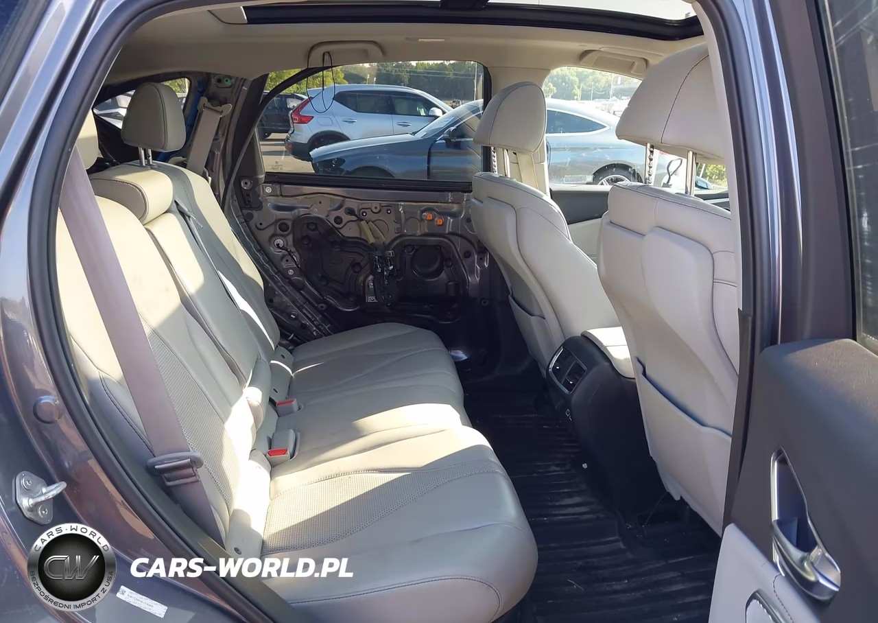 2019 Acura Rdx Technology Package VIN:5J8TC2H51KL018462 - 8