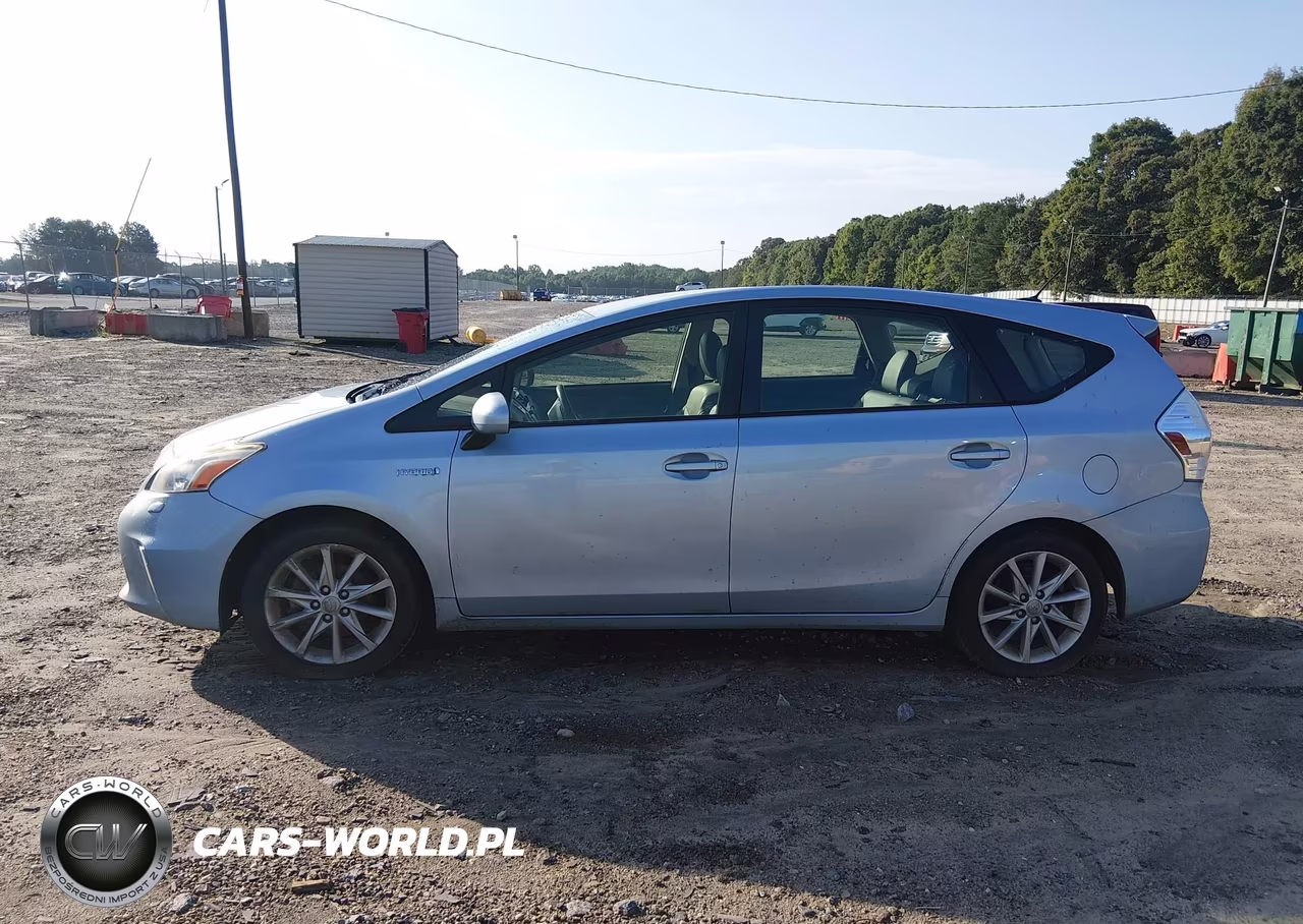 2012 Toyota Prius V Five VIN:JTDZN3EU2C3166092 - 14