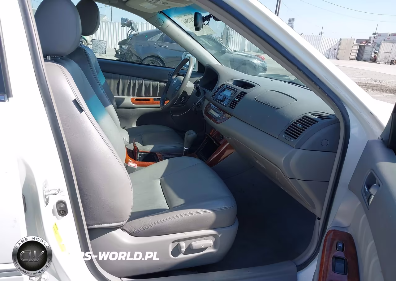 2005 Toyota Camry Xle V6 VIN:4T1BF30K55U618100 - 5
