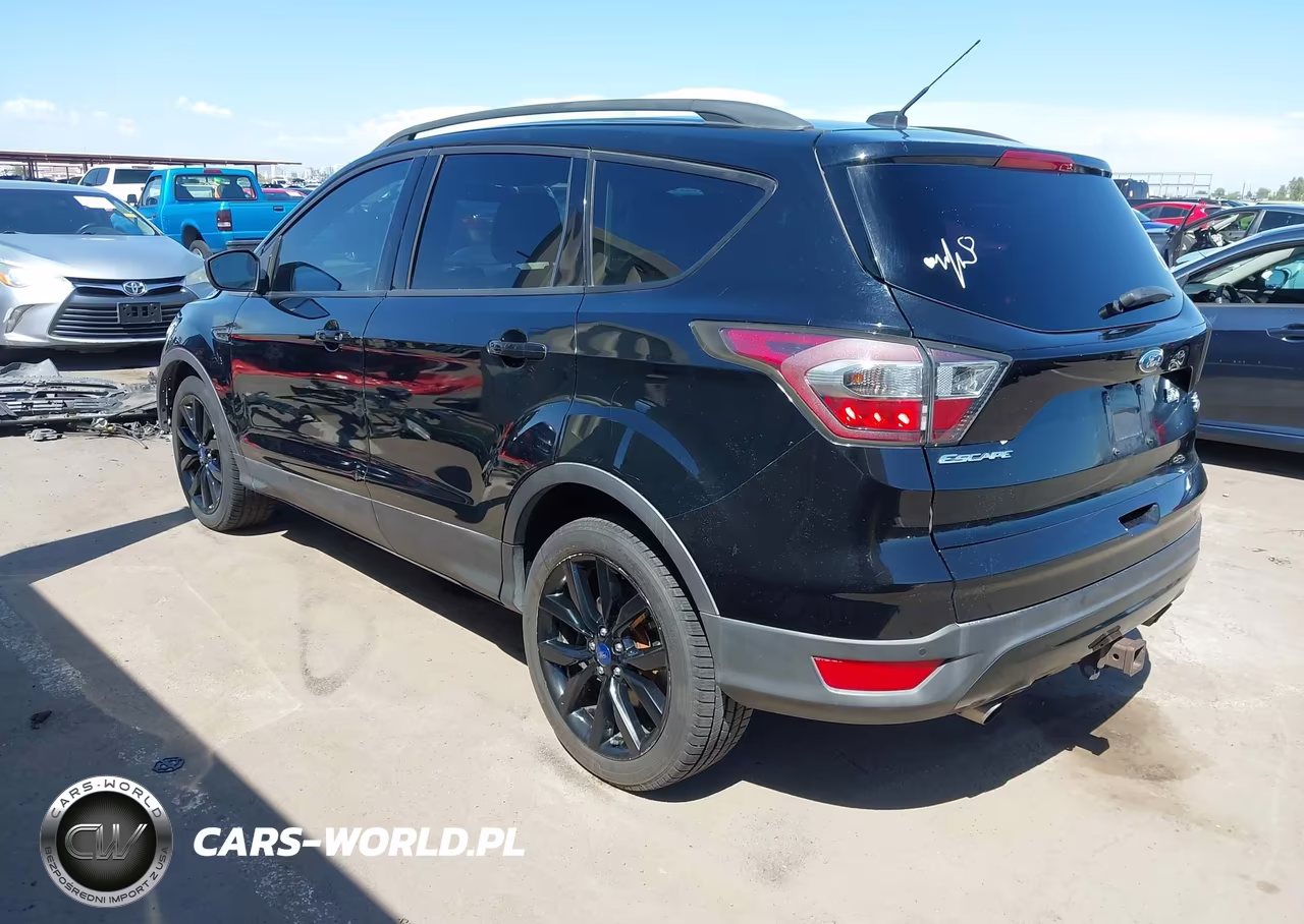 2017 Ford Escape Se VIN:1FMCU0G94HUA82711 - 3