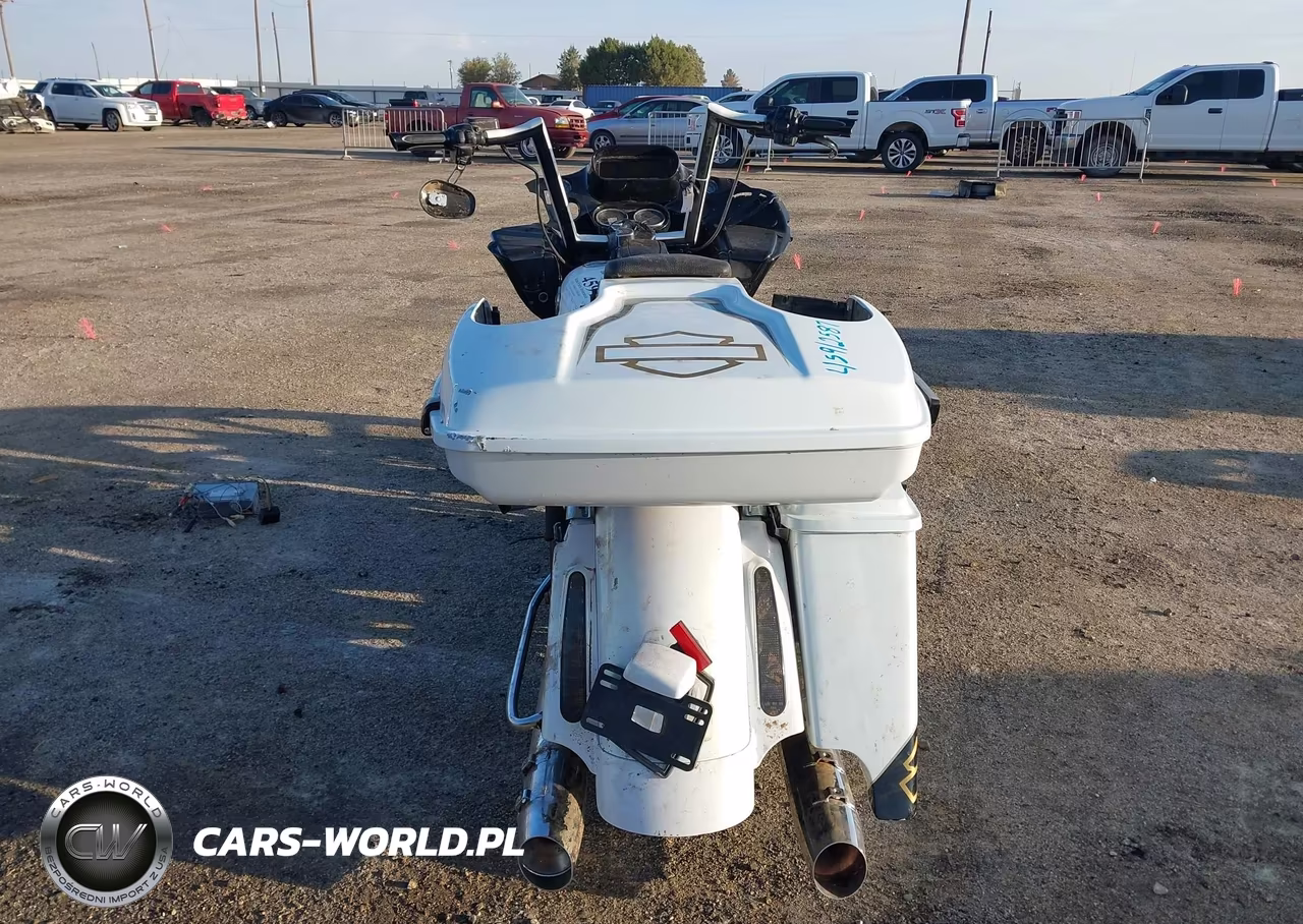 2012 Harley-Davidson Fltrxse Cvo Road Glide Custom VIN:1HD1TC811CB950983 - 6