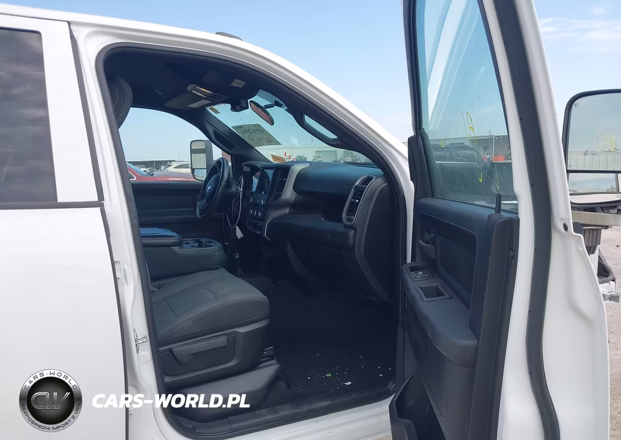 2021 Ram 2500 Tradesman 4X4 6'4 Box VIN:3C6UR5CL7MG602980 - 5