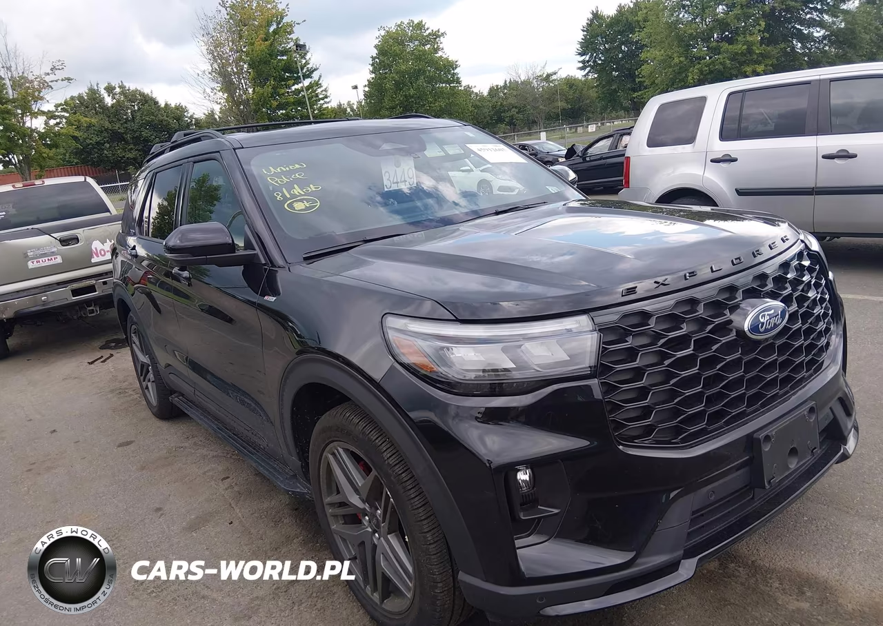 2025 Ford Explorer St-Line