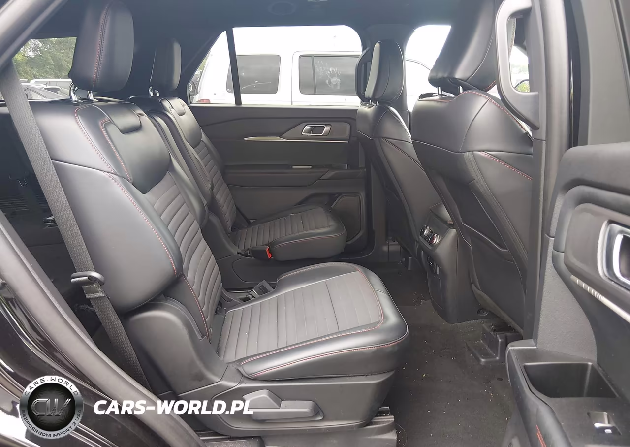 2025 Ford Explorer St-Line VIN:1FMUK8KH8SGB82629 - 8