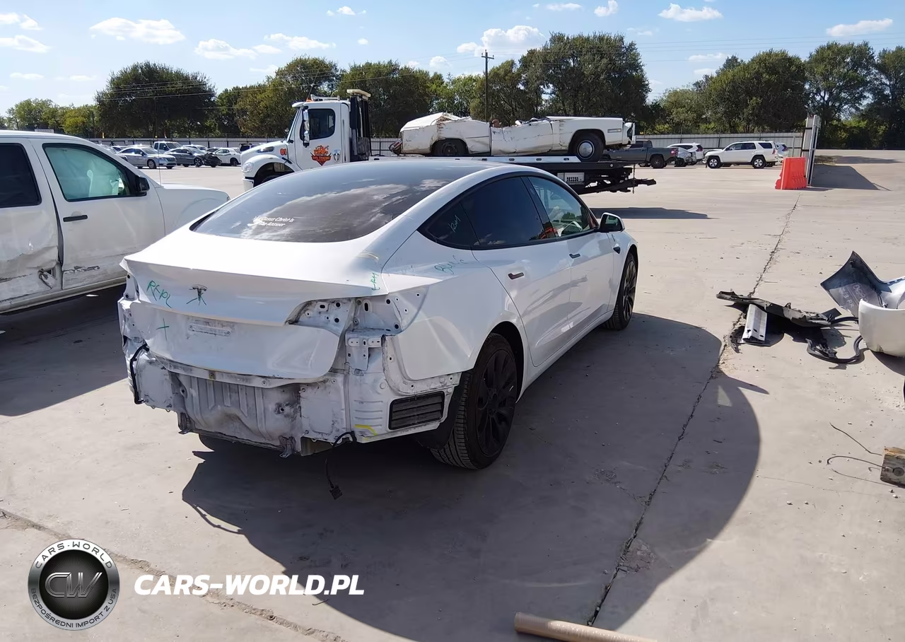 2021 Tesla Model 3 Standard Range Plus Rear-Wheel Drive VIN:5YJ3E1EA3MF996780 - 4
