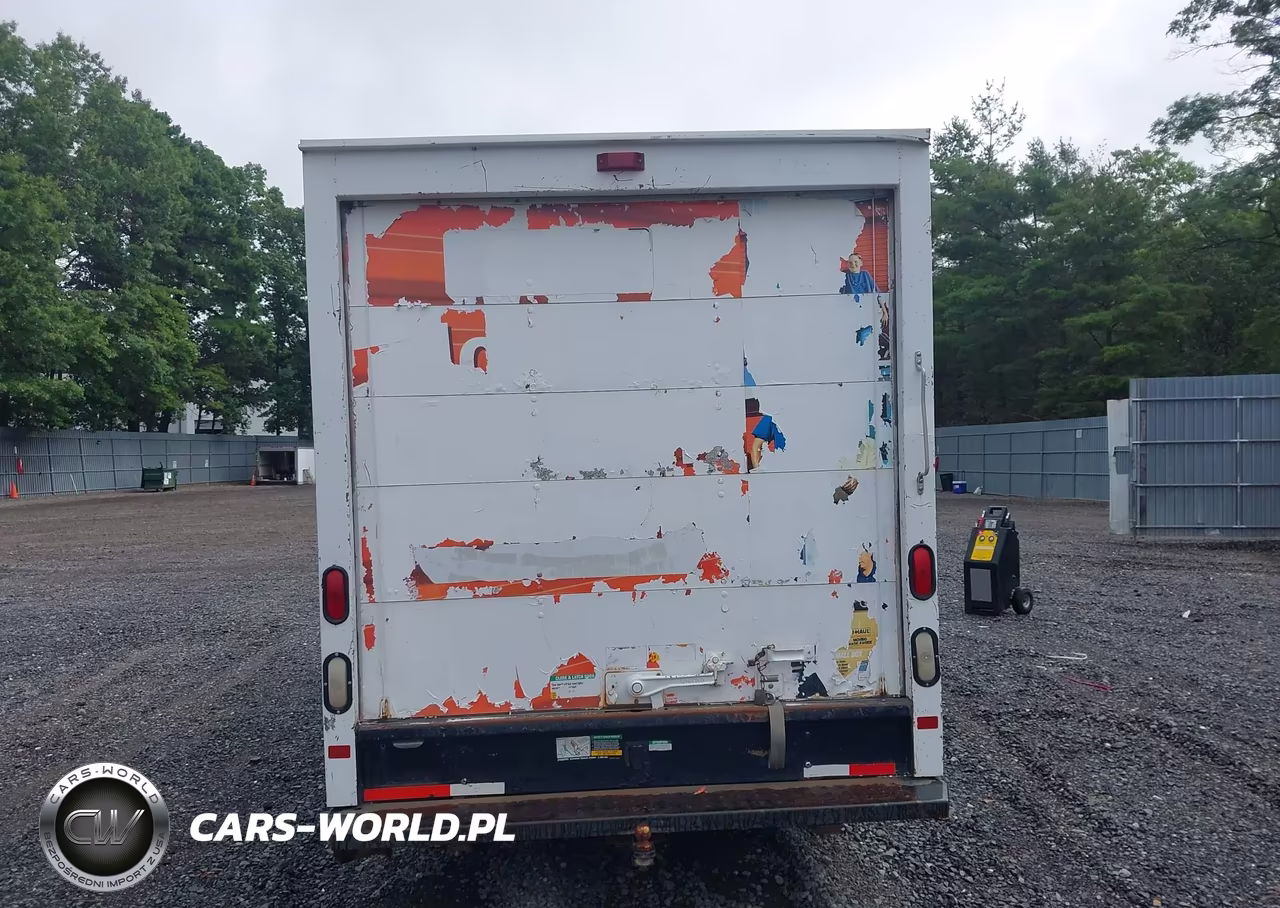 2004 GMC Savana Cutaway Standard VIN:1GDGG31V441902989 - 15