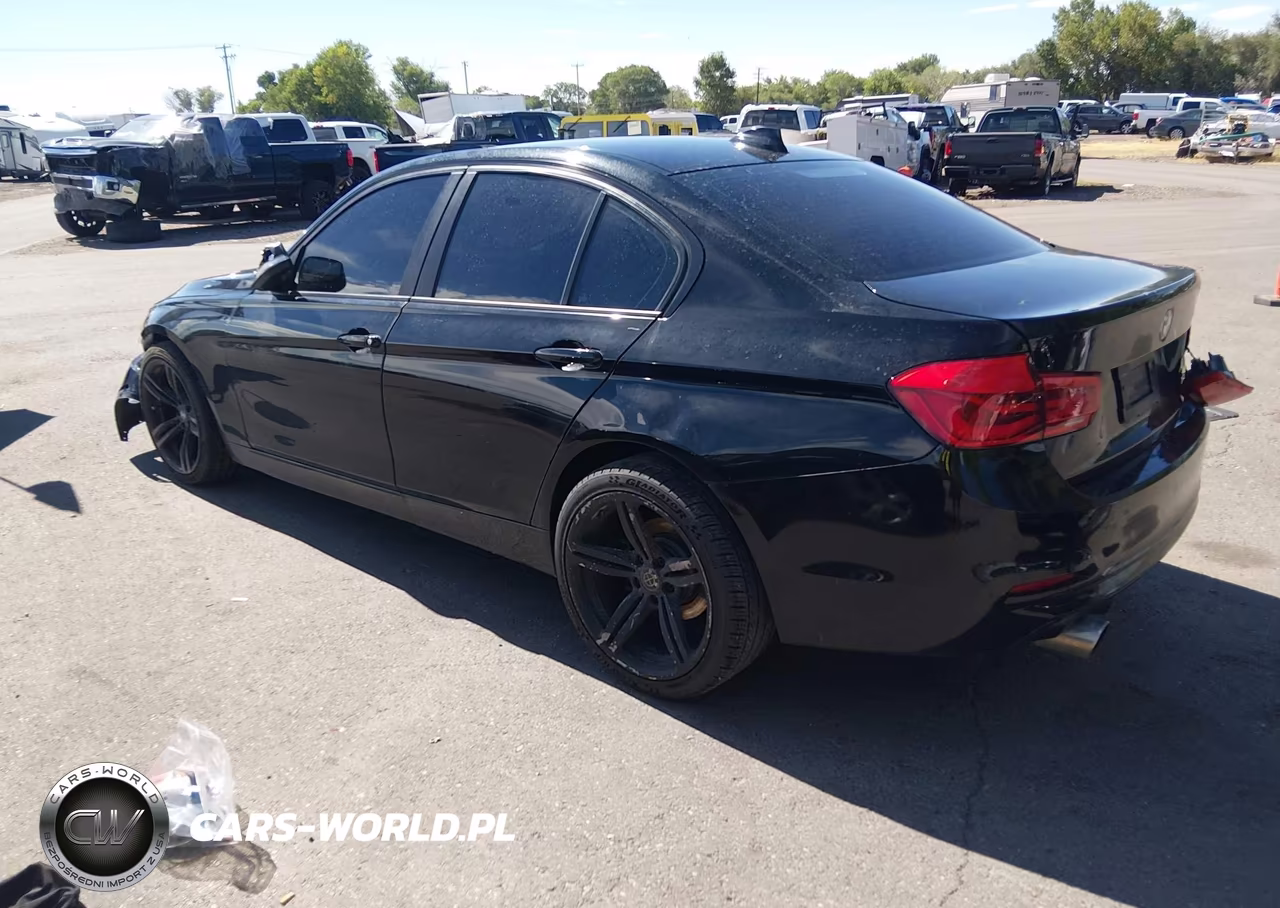 2018 BMW 320I xDrive VIN:WBA8A3C56JA357779 - 3