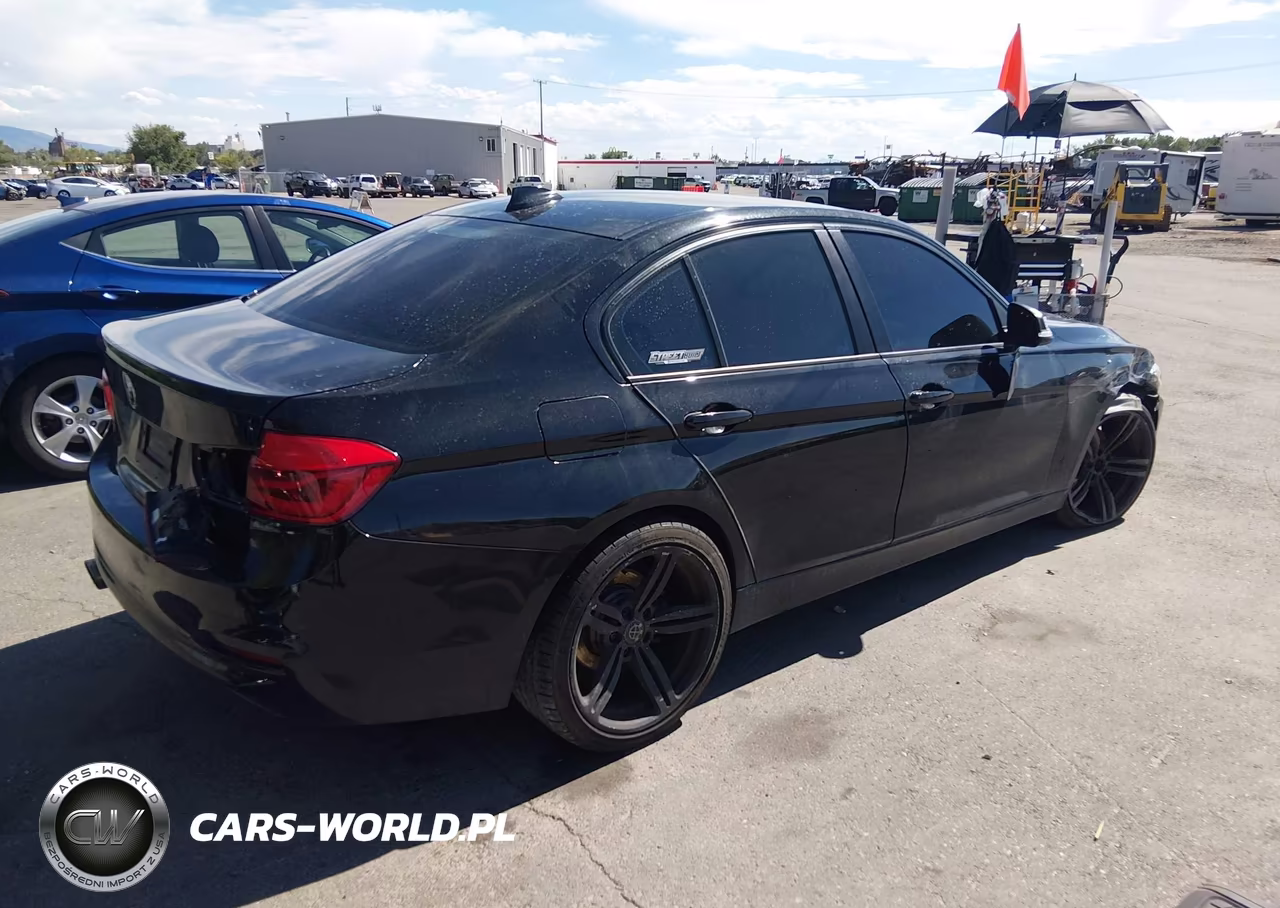 2018 BMW 320I xDrive VIN:WBA8A3C56JA357779 - 4