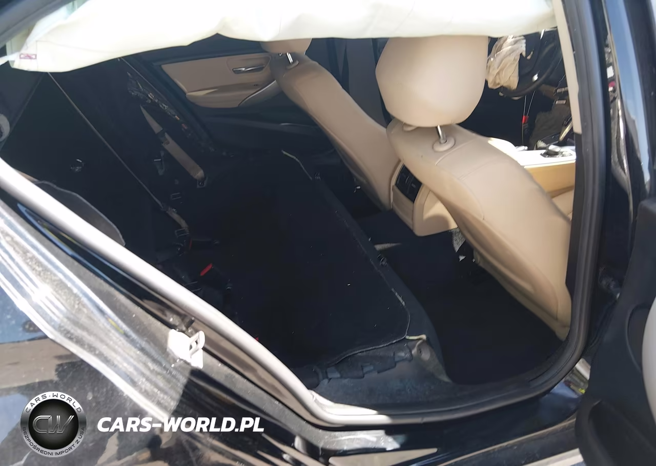 2018 BMW 320I xDrive VIN:WBA8A3C56JA357779 - 8