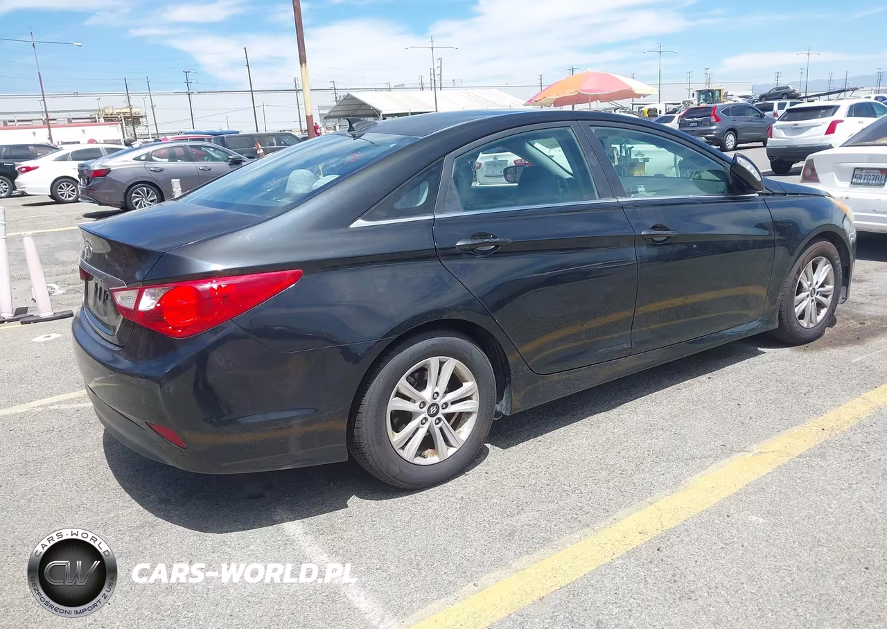 2014 Hyundai Sonata Gls VIN:5NPEB4ACXEH827353 - 4