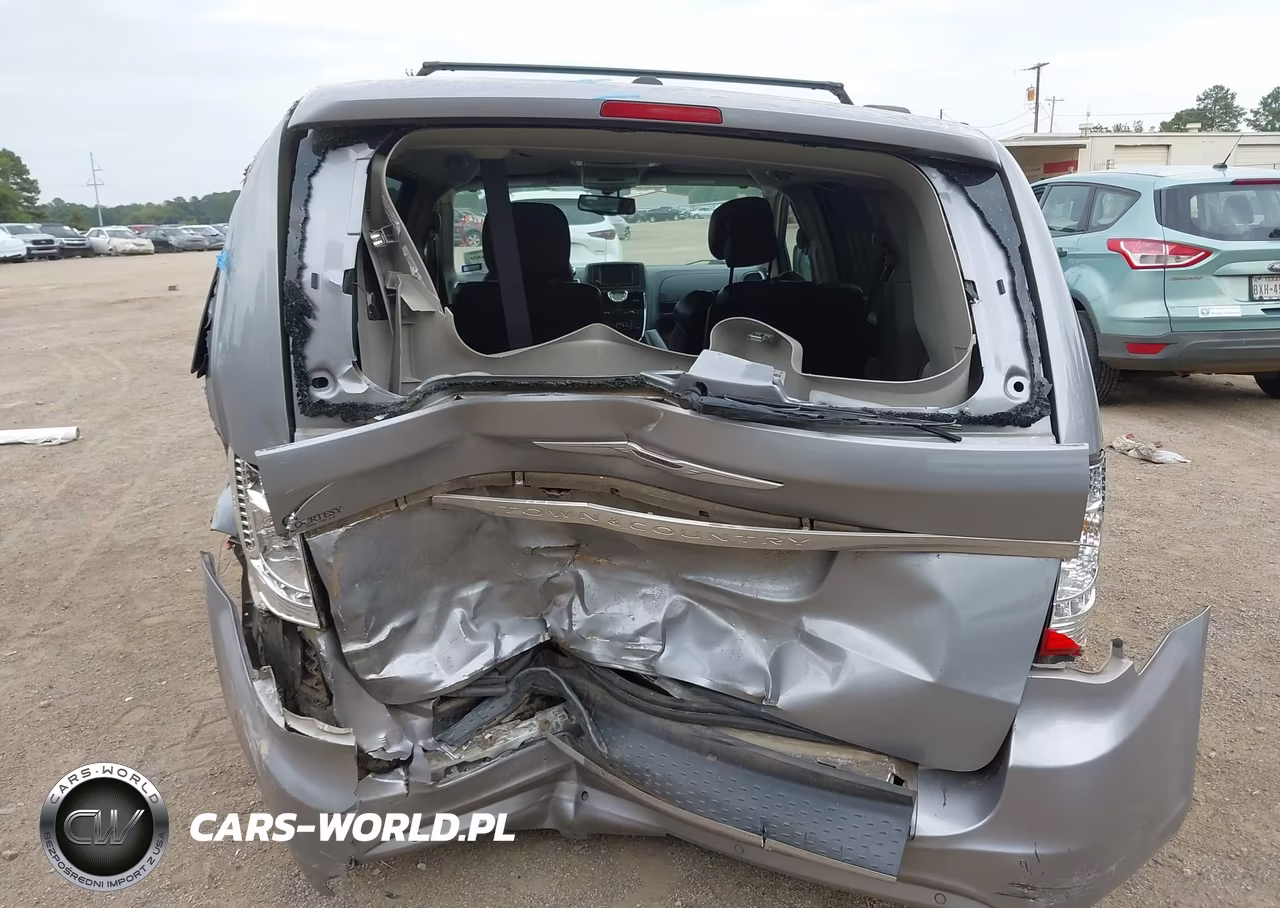2014 Chrysler Town & Country Touring-L 30Th Anniversary VIN:2C4RC1CG7ER418355 - 17
